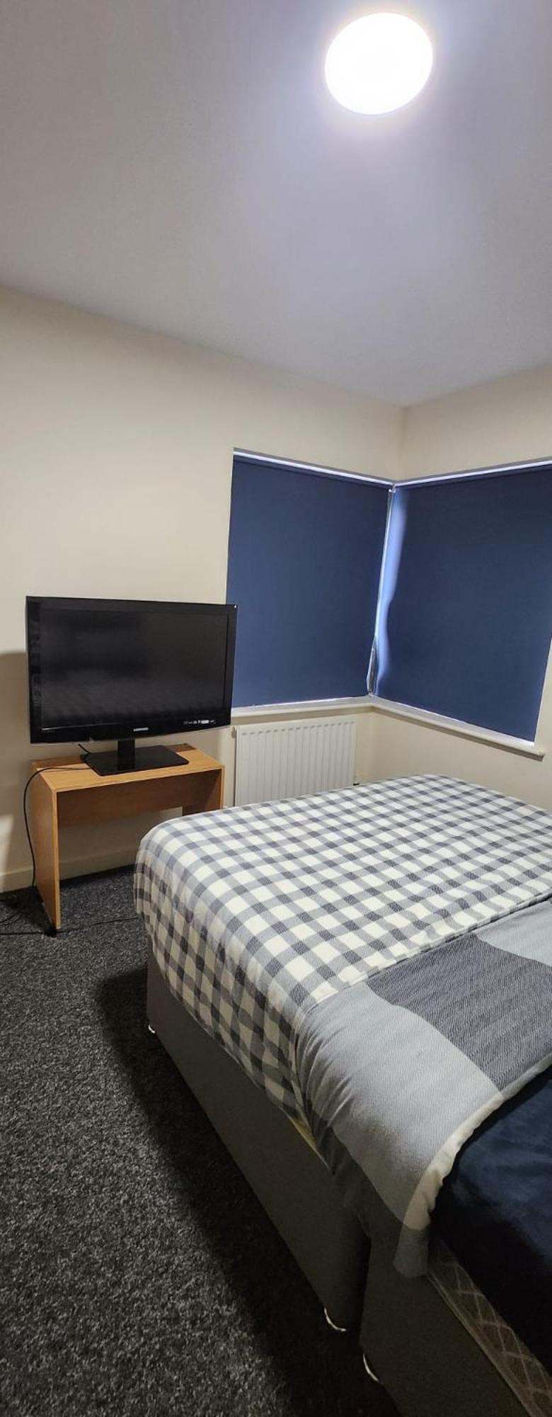 Haven, Large Double In East London, Barking, Free Parking * Barking (Greater London)